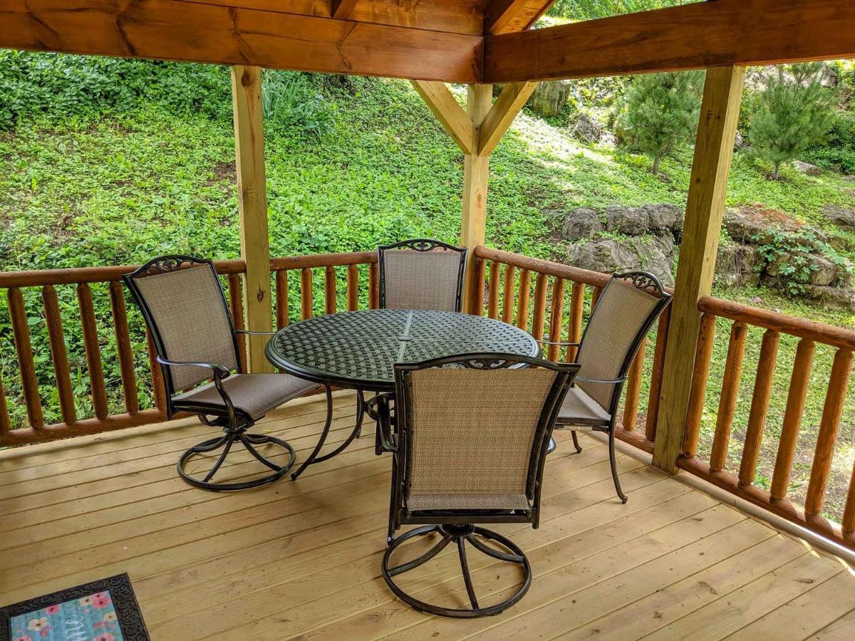 Elise Cabin Forest Retreat 5 Mins To Downtown Chattanooga Eksteriør bilde